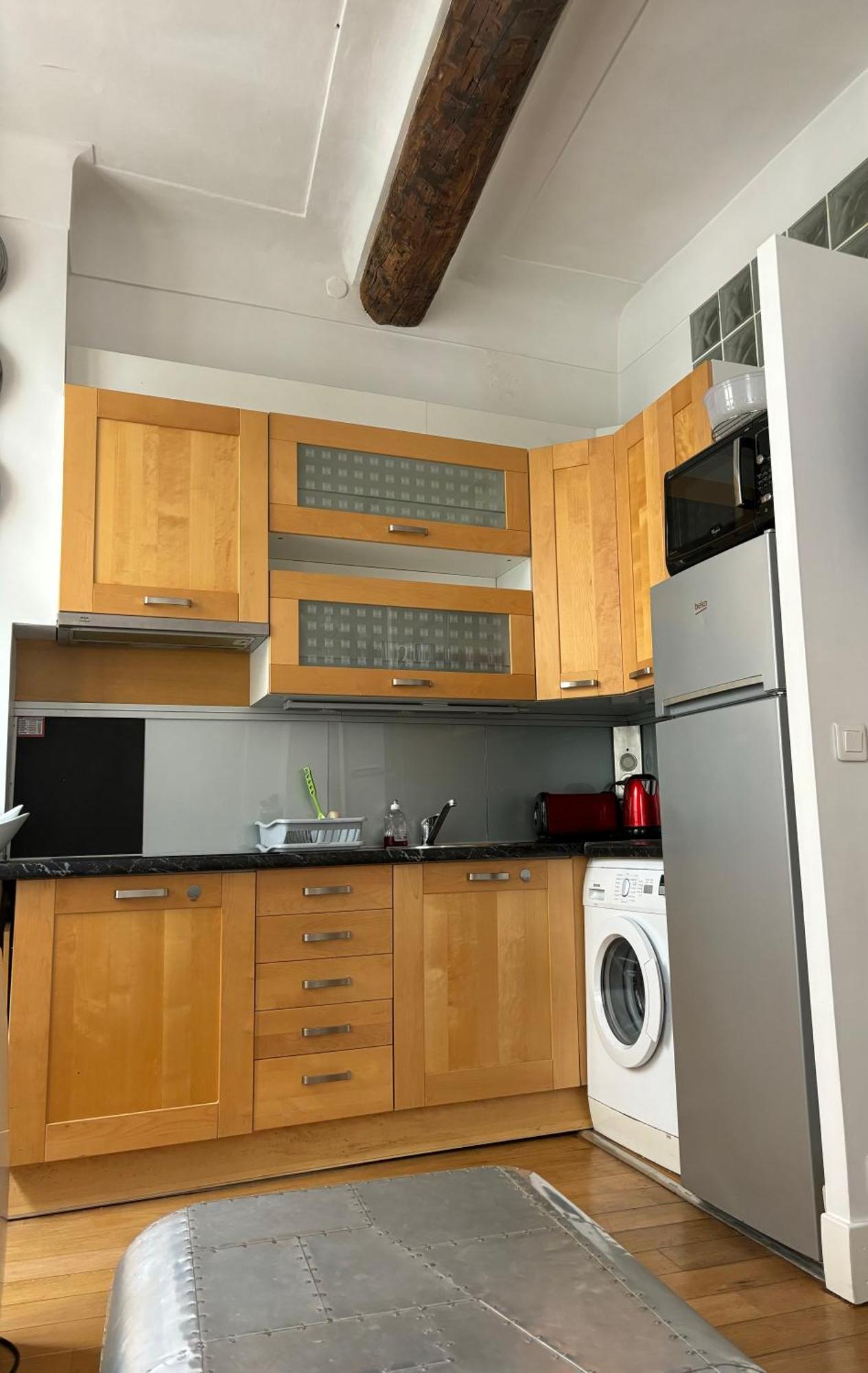 2 Bedroom Funky Apartment In The Heart Of The Old Town Of Antibes Eksteriør billede